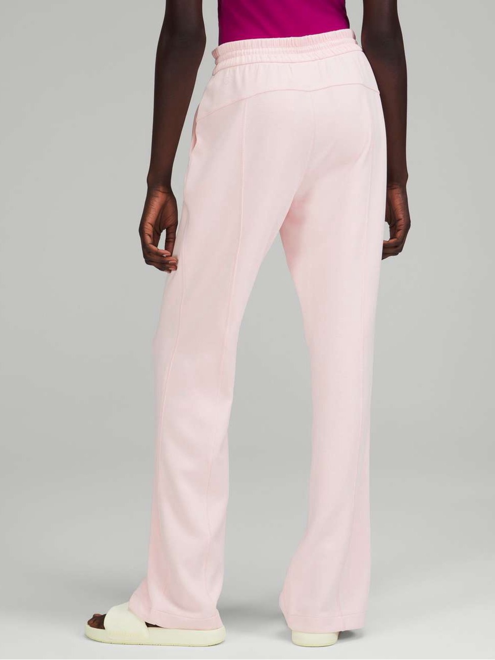 47. Lululemon Softstreme High-Rise Pant
Strawberry Milkshake NWT size 14 - Picture 4 of 10